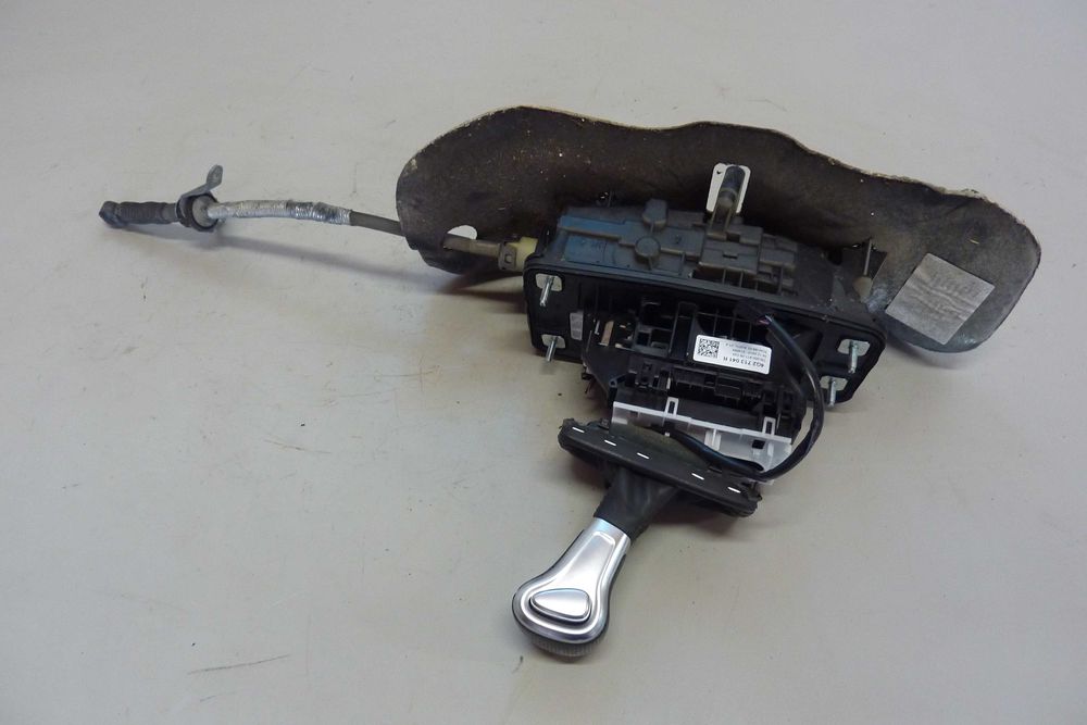 AUDI A6 C7 wybierak zmiany biegów 4G2.713041R multitronic anglik