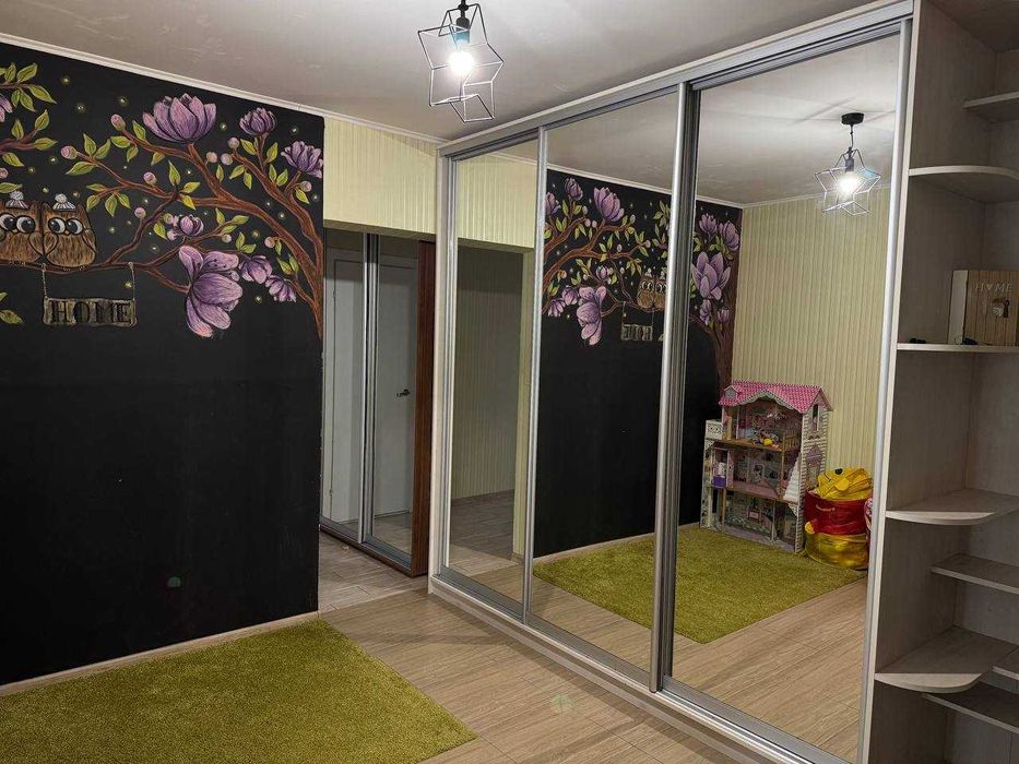 Продам 2К квартиру Ярославичі 1