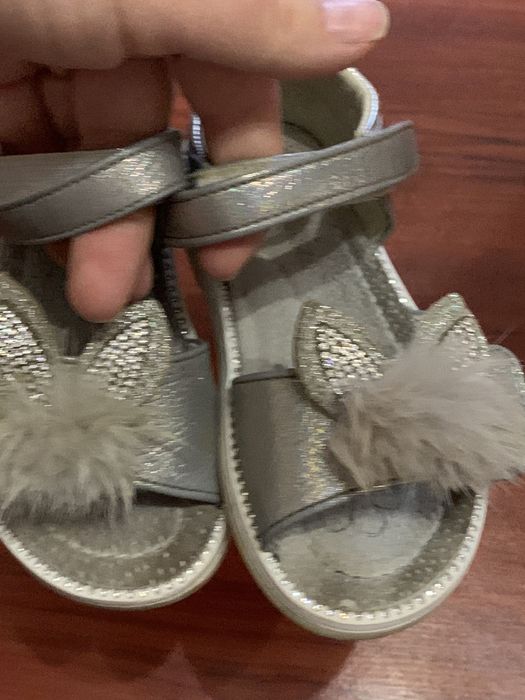 Сандалі зайчики для принцеси