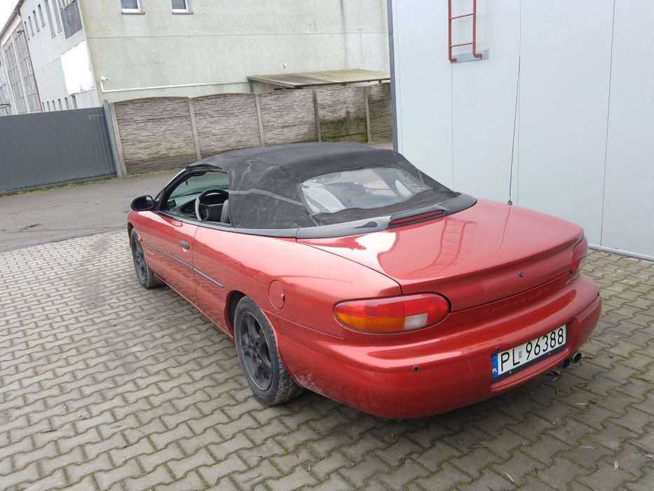 Chrysler Stratus 2.0 Klasyk> Zamienię za  większy