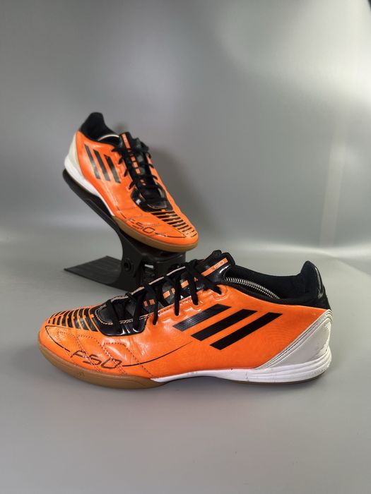 Футзалки Adidas