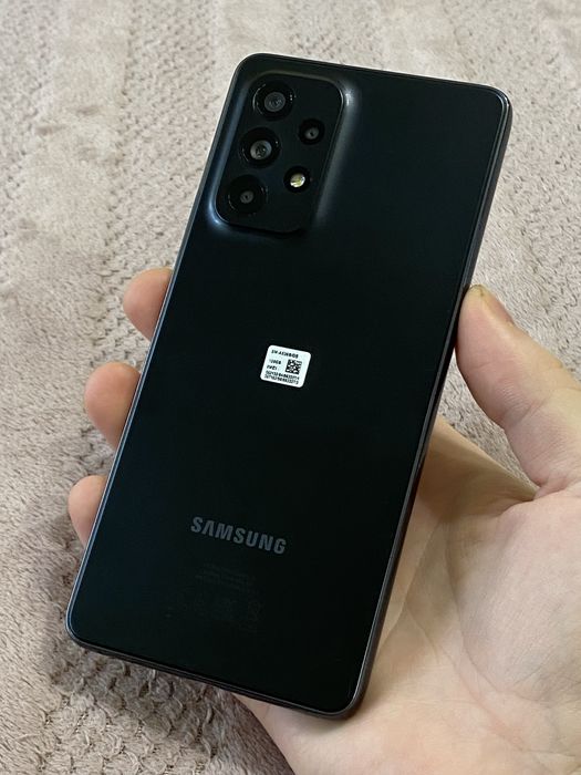Шустрий Телефон Samsung A53 5g 6/128gb Android 15