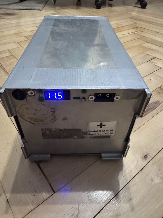 Батарея  12.6v-137ah на Samsung sdi