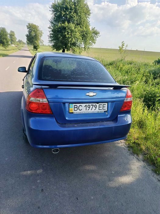 Автомобіль Chevrolet Aveo