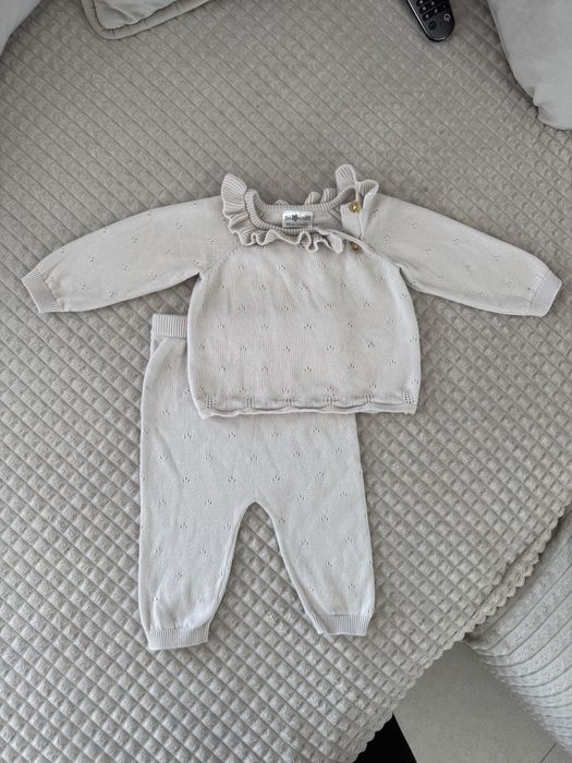 Komplecik dzianinowy szaro bezowy dla dziewczynki 68cm