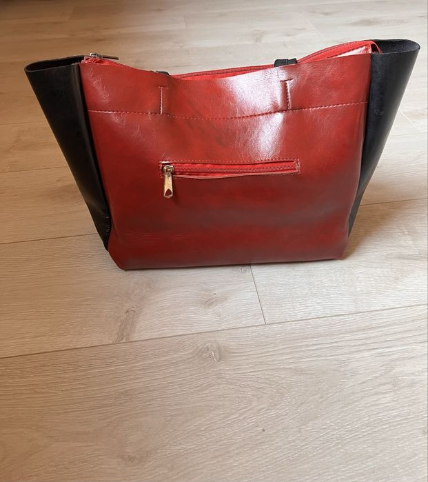 Жіноча шкіряна сумка