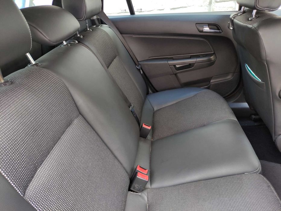Carrinha Opel Astra, 1.4 a GPL, Muito Económica foto 2