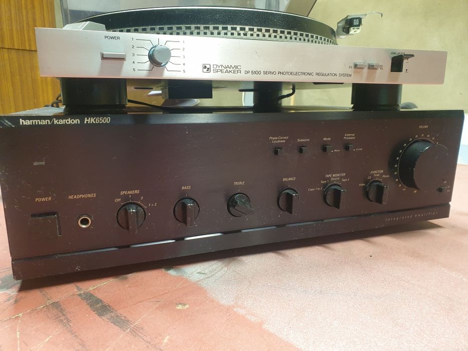 Wzm. Harman Kardon HK 6500 i gramofon UNITRA Fonica  Dynamic Speaker
