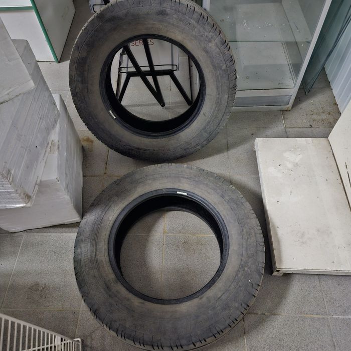 Шини Continental contiVanContact200 205 75 r16c 2019 рік літні