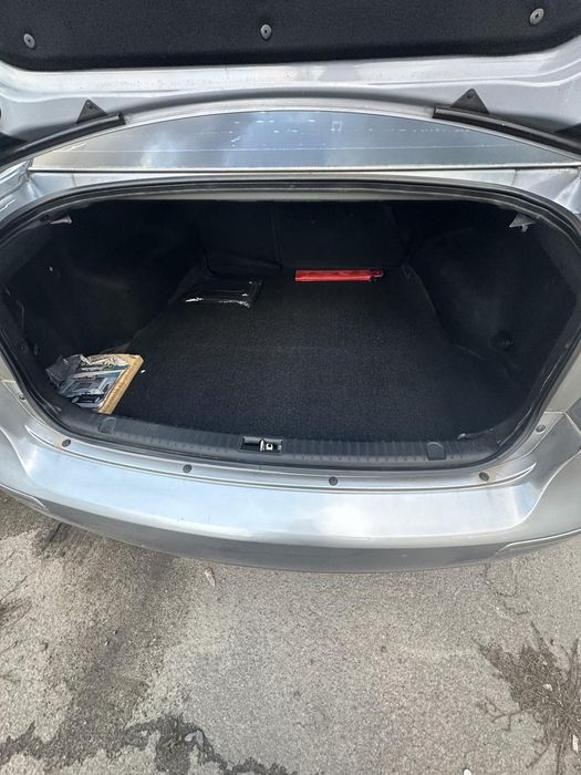 Продам Hyundai Sonata 2008 г.в. 2 л.бензин/газ.