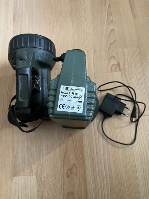 Фонарь акумуляторний