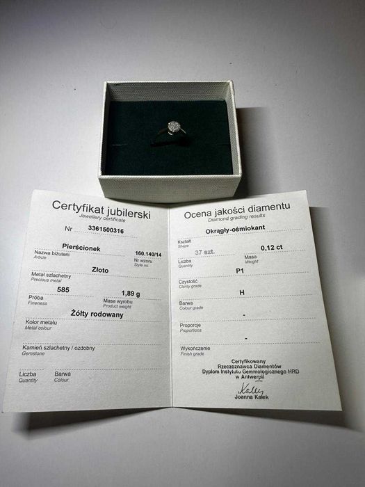 Pierścionek z diamentami APART