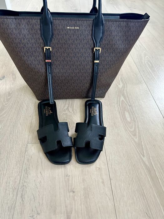 Шльопанці Hermes