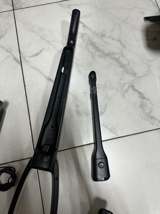 Вертикальный пылесос AEG/Electrolux. Аккумуляторный