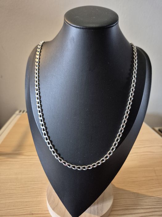 Fio em prata com 64 cm