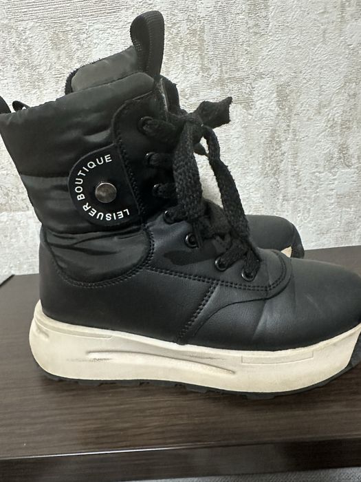 Дитячі чобітки 35 розмір