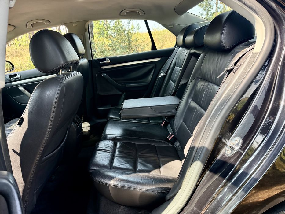 Volkswagen Jetta 2.0 TDI 140cv