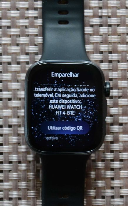 Smartwatch HUAWEI FIT 4 a estrear, em caixa de origem.
