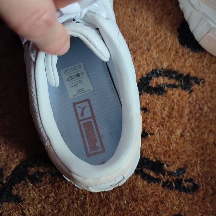 Buty sneakersy damskie Puma 40