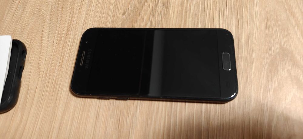 Samsung Galaxy A3 2017 - Wawa