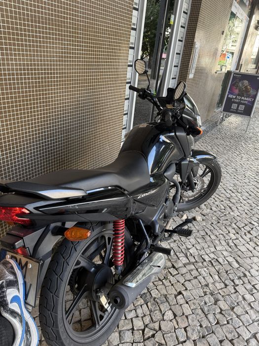 CB 125f 2024 12.000Km unico dono