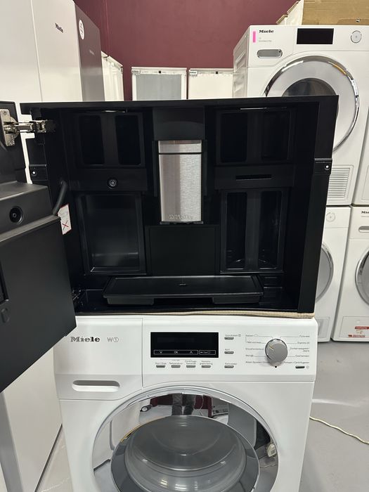 Кавомашина Miele CVA 7845