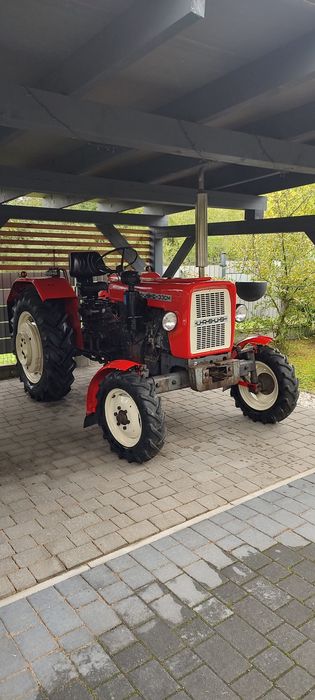 URSUS C-330M 1992