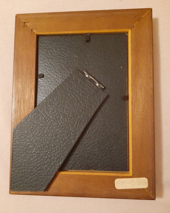 Wooden Frame424128347500728321
