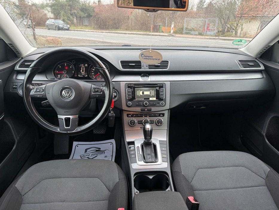 PASSAT 2.0 TDI Automat Czujniki Parkowania Alu Navigacja Stan  Bdb