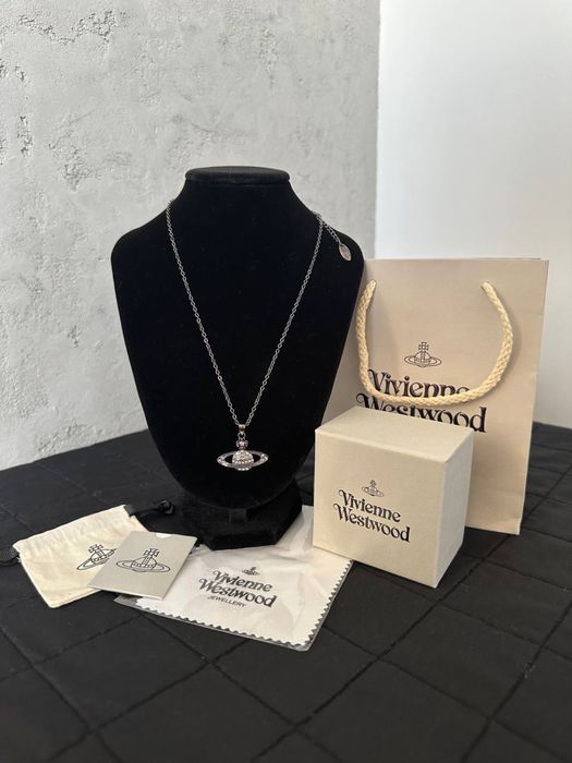 Vivienne Westwood naszyjnik wisiorek