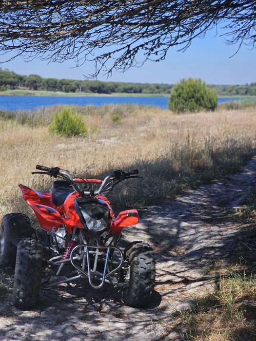 Moto 4 125 Adulto  / Criança