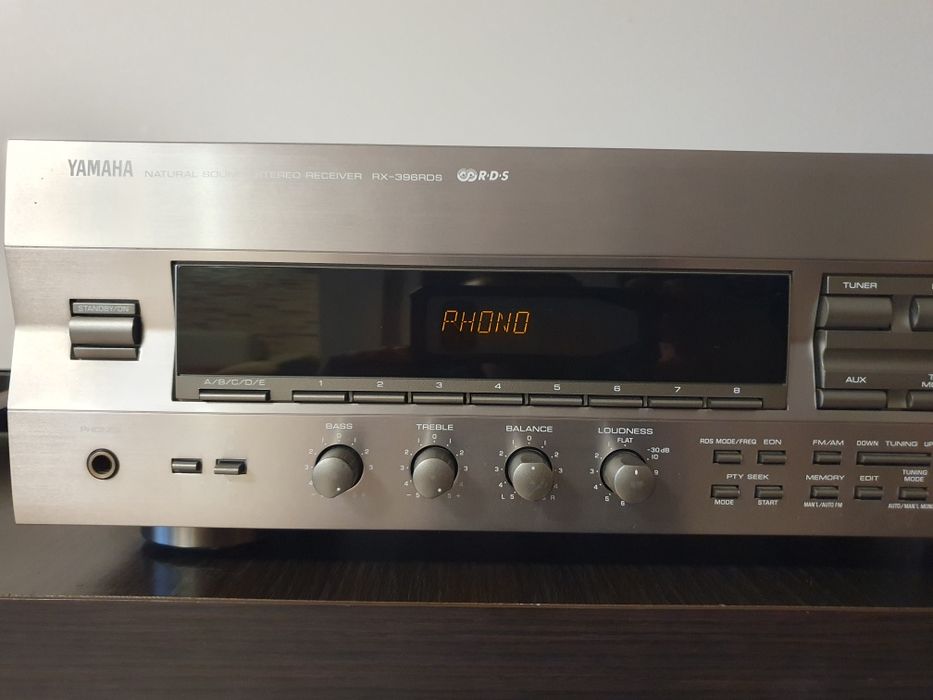 Amplituner YAMAHA RX-396 RDS