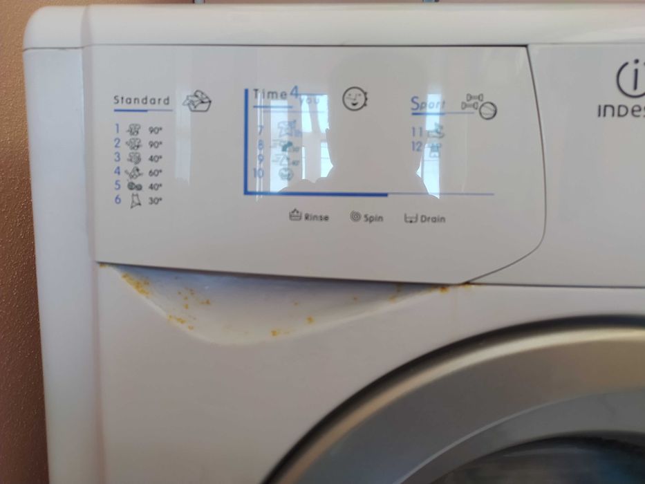 Máquina de lavar roupa Indesit 7Kg 1200rpm