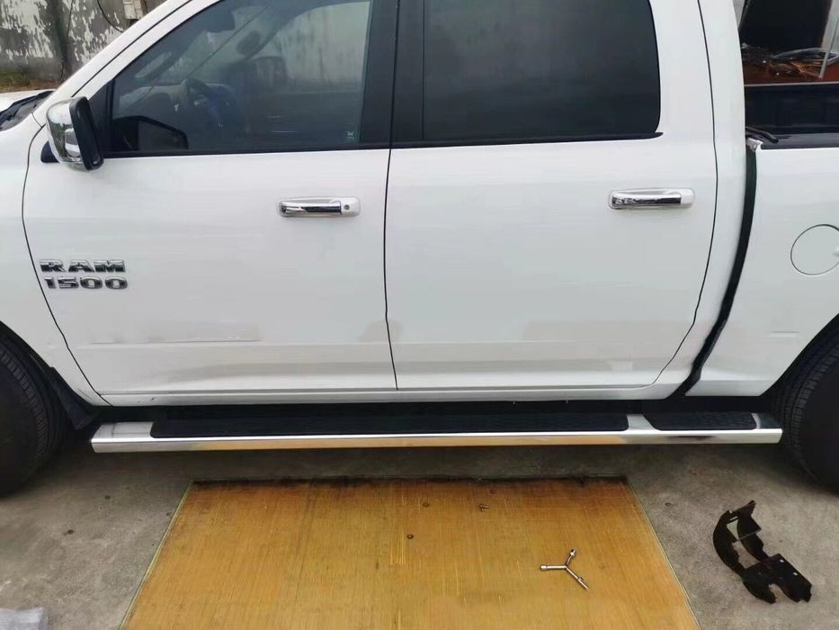 Подножки Dodge RAM 1500 2019–2026