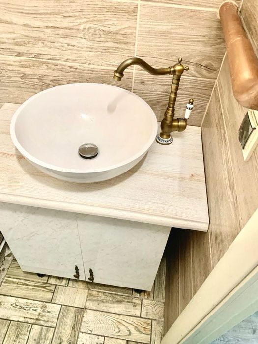 3 кімнатна з ремонтом та меблями р-н Відродження