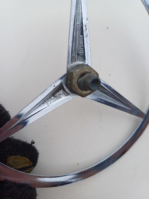 ‼️ Шильдик,эмблема, знак,значок на мерседес 123