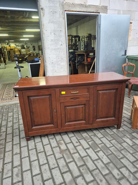 Duża pakowna komoda