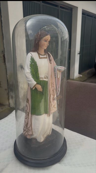 Estatua Santa Luzia