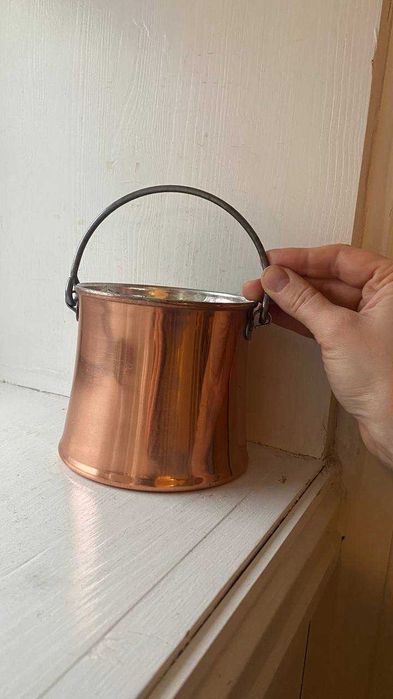 Ведёрко медное с ручкой