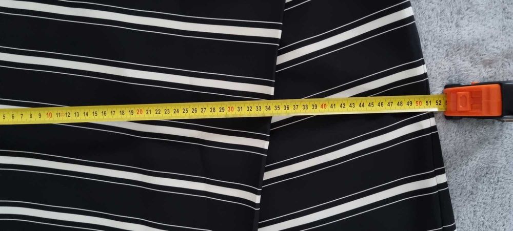 Spodnica midi w paski Parisian