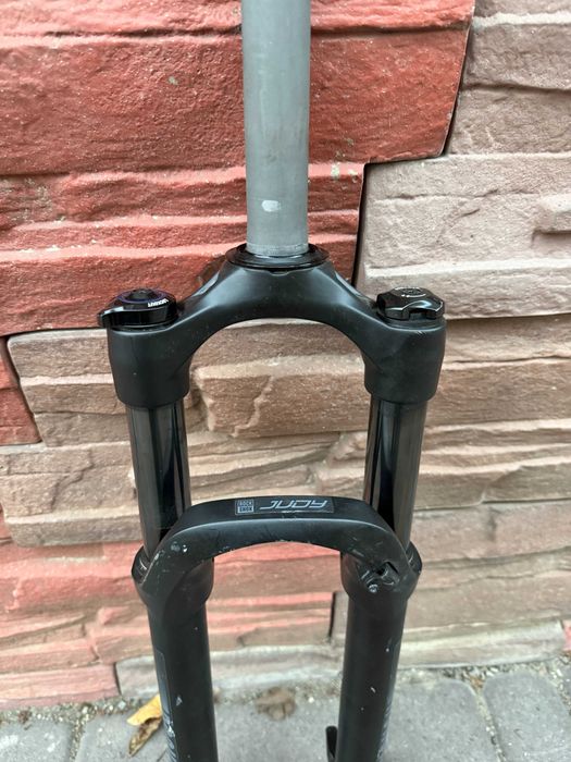 Rock Shox Judy 100mm 27.5 1.1.8 (Шток 23.3см)