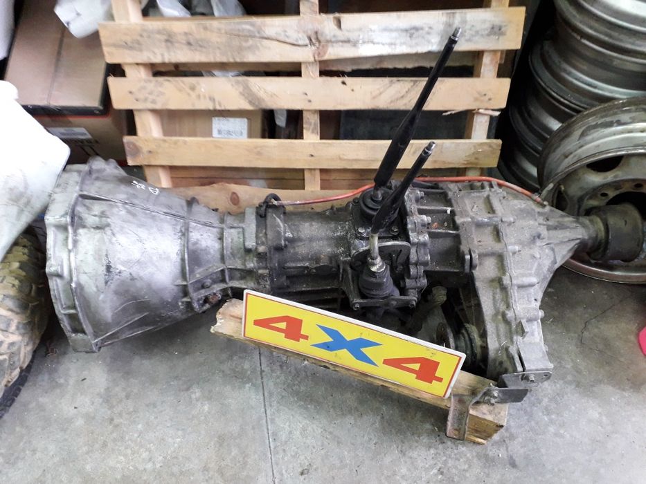 Nissan d21 4x4 caixas de velocidades