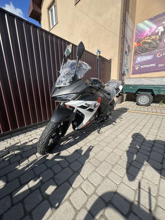 Мотоцикл LIFAN KPR 200-4V