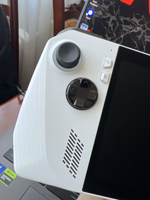 Консоль в ідеальному стані ASUS ROG