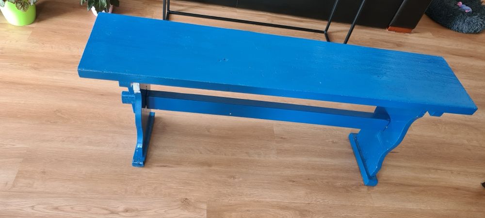 Banco comprido de madeira pinho pintado de azul