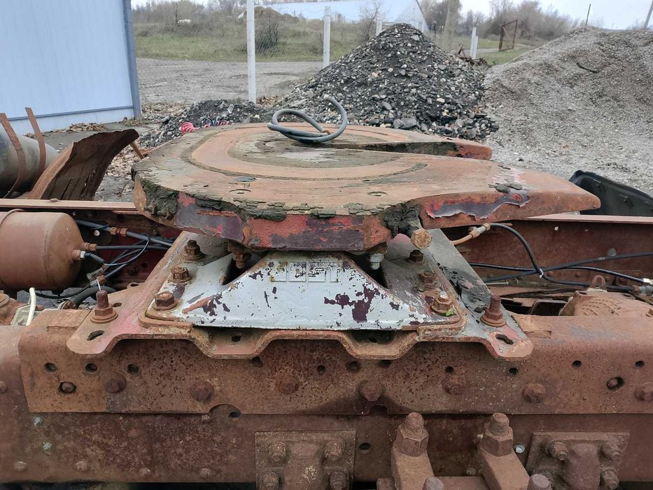 Евро седло Jost на Камаз Маз Даф Ман