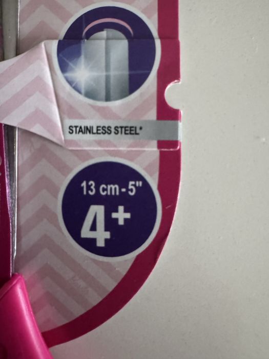 Tesoura Barbie maped