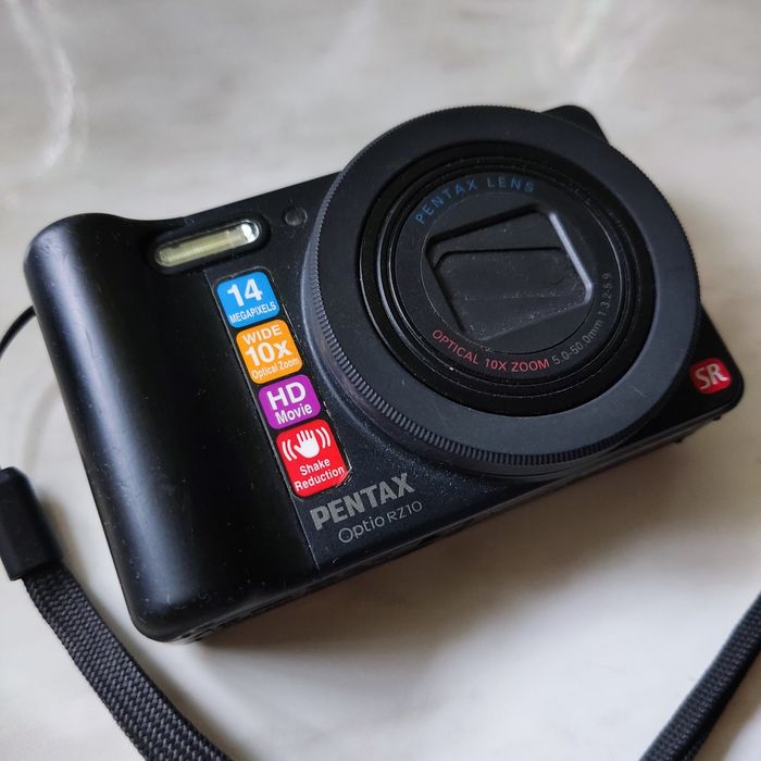 Цифровий фотоапарат Pentax optio rz10