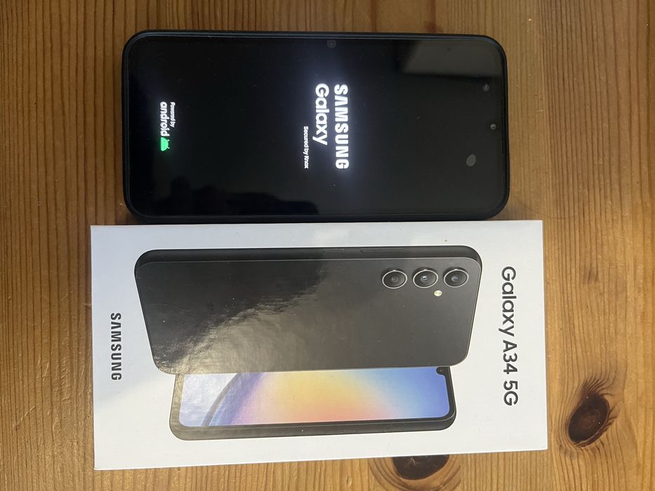 Samsung Galaxy A34 5G 128 GB jak nowy