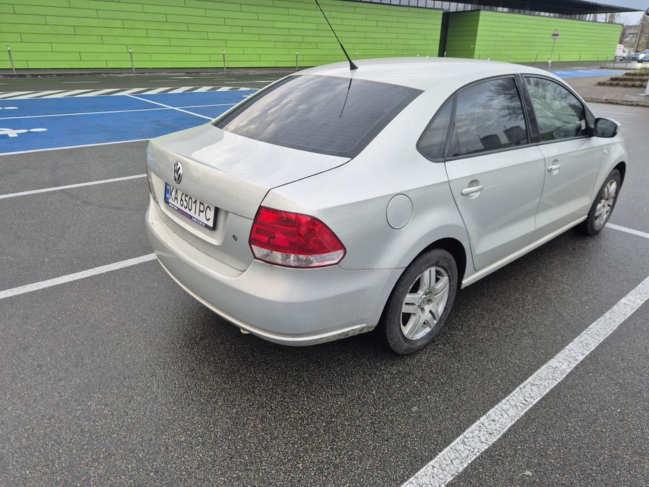 Продам Volkswagen Polo Sedan 2011р. 1.6 MPI